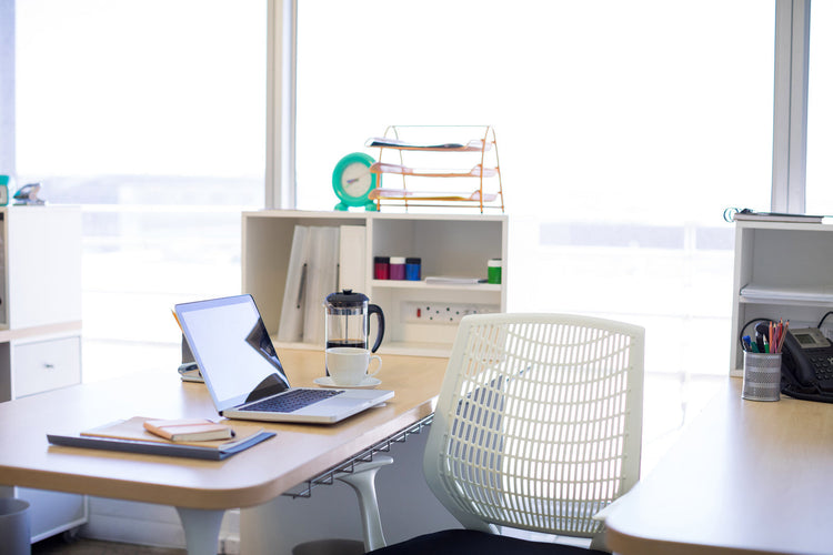 Stationery Office Supplies List: 25 Items You Should Never Miss