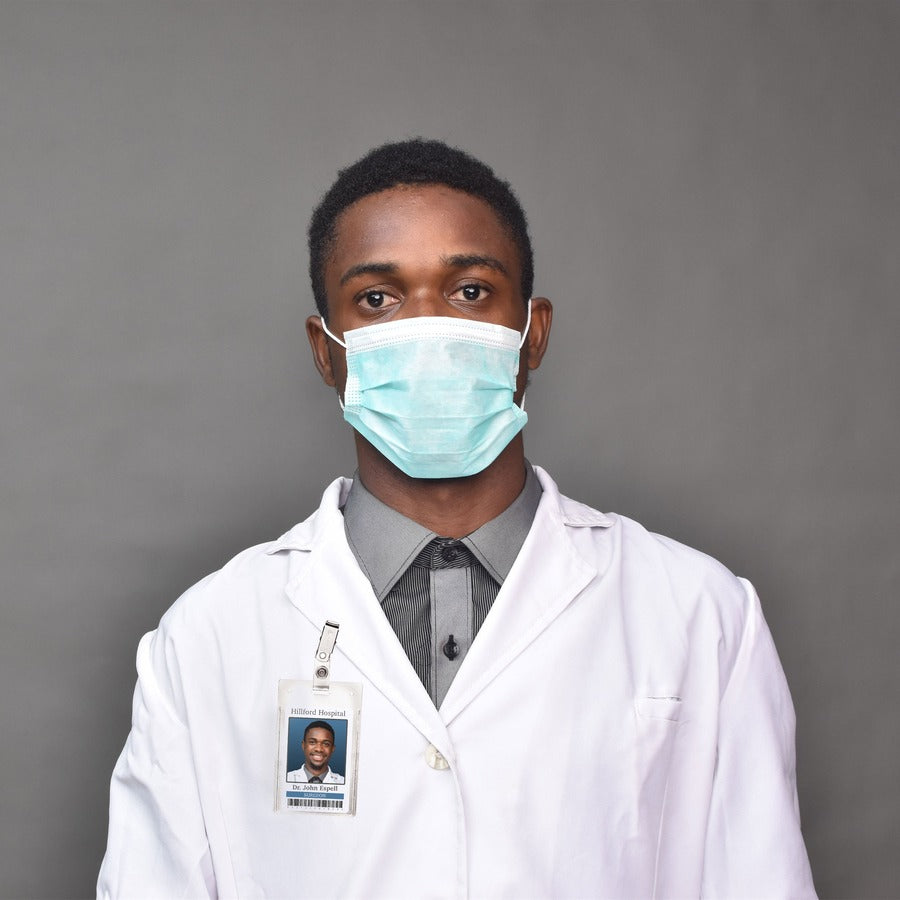 Avery® Heavy-Duty Badge Holders with Clips - Support 2.25" x 3.50" Media - Portrait - 2.3" Width x 3.3" Length - Polyvinyl Chloride (PVC) - Clear - Reusable, Durable, Top Loading, Secure, Clip-on, Heavy Duty - 50 / Box