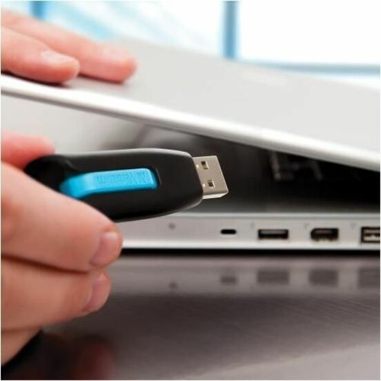 Microban 32GB Store 'n' Go®  V3 USB 3.2 Gen 1 Flash Drive - 2pk - Blue, Green - 32 GB - USB 3.2 (Gen 1) - Blue, Green - Lifetime Warranty - 2 / Pack - TAA Compliant