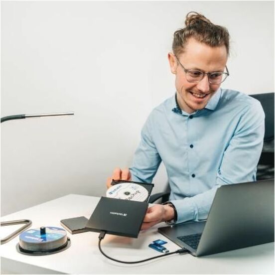 Verbatim Premium 128 GB Class 10/UHS-I (U1) SDXC - 1 Each - TAA Compliant - 70 MB/s Read - 300x Memory Speed - Lifetime Warranty