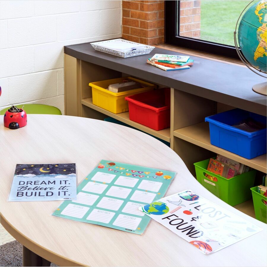 Fellowes Letter-Size Thermal Laminating Pouches - Sheet Size Supported: Letter 8.50" Width x 11" Length - Laminating Pouch/Sheet Size: 9" Width x 3 mil Thickness - Durable - Clear - 200 / Pack