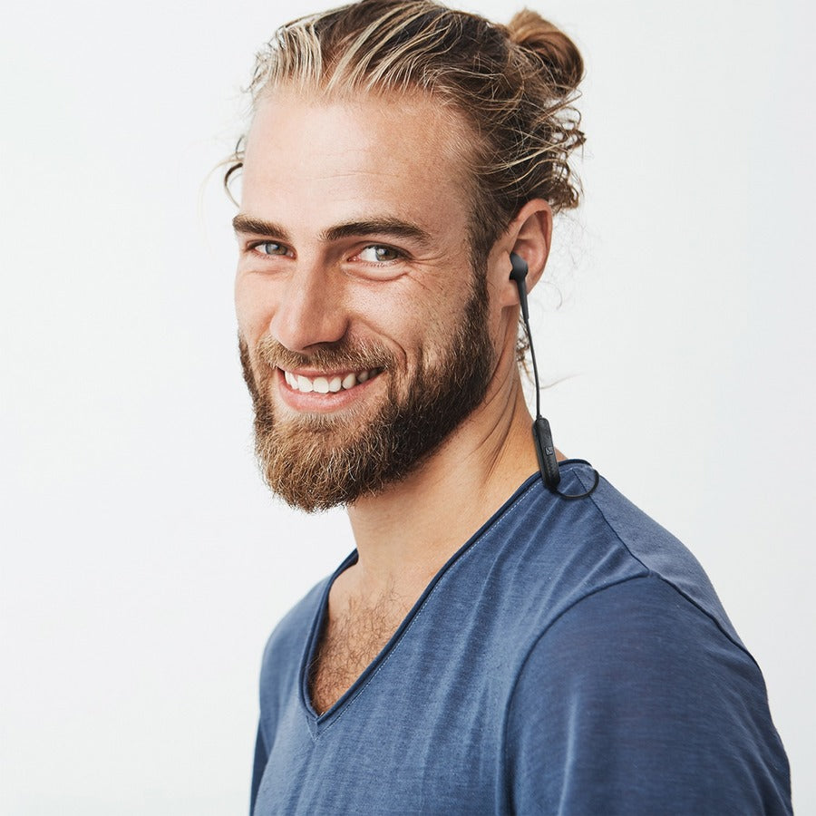 Maxell Jelleez Wireless Earbuds: Bluetooth Earset in Black