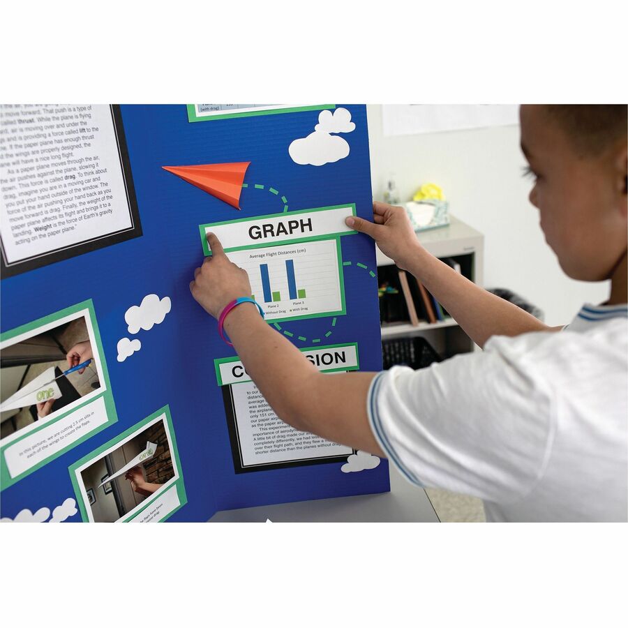 Pacon Single Wall Presentation Board - 48" Board Height x 36" Board Width - Blue Surface - Tri-fold, Recyclable, Corrugated - 24 / Carton