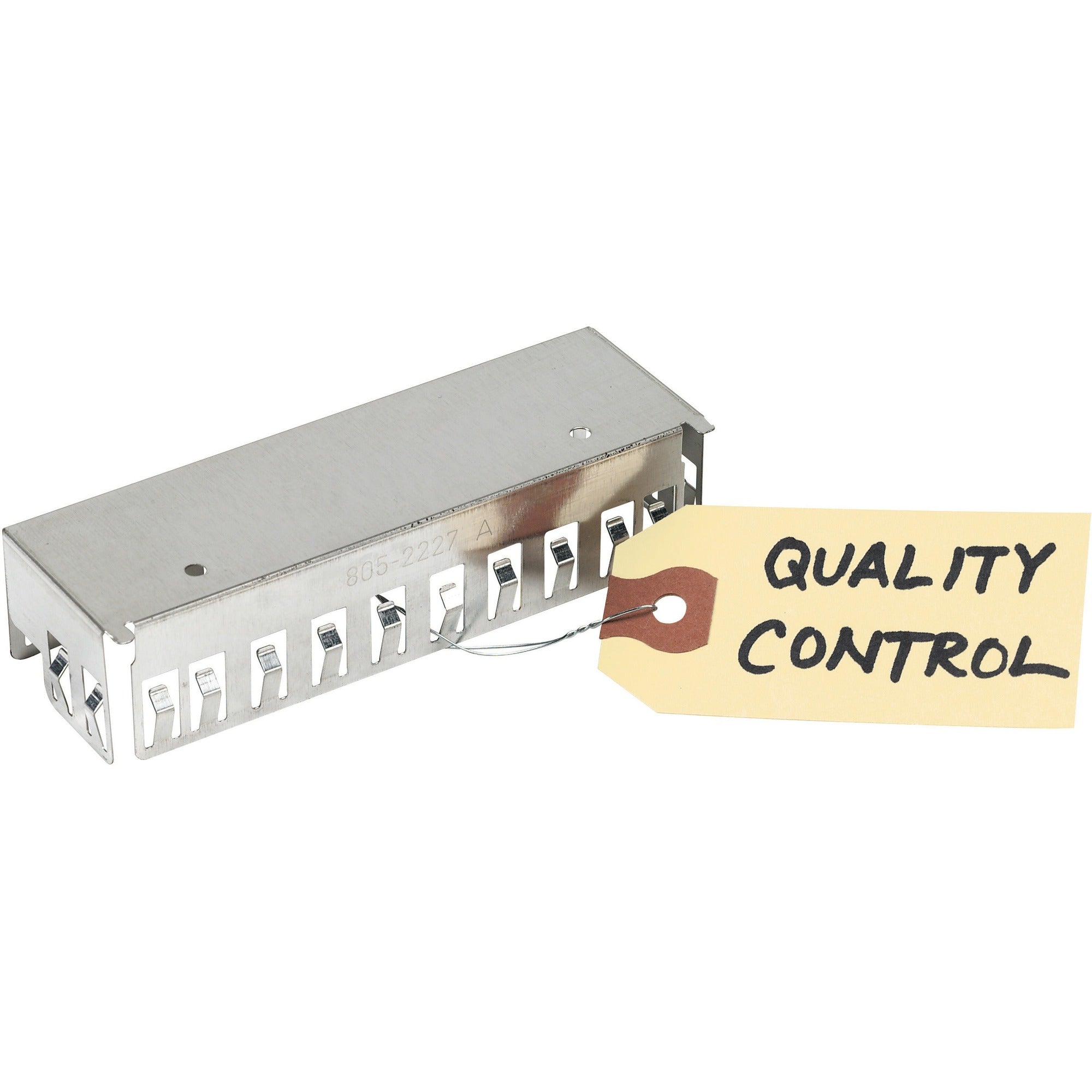 Avery® Shipping Tags with Wire, 11.5 pt. Stock, 2-3/4"x1-3/8" , 1,000 Manila Hang Tags - #26 - 2.75" Length x 1.37" Width - Rectangular - Wire Fastener - Card Stock, Pulp - Manila - 1000 / Box