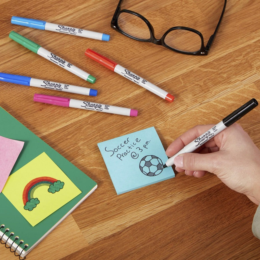 Sharpie Permanent Marker Ultra Fine Tip Blue - Ultra Fine, Fine Marker Point - Blue Ink - Alcohol Based - 12 / Box