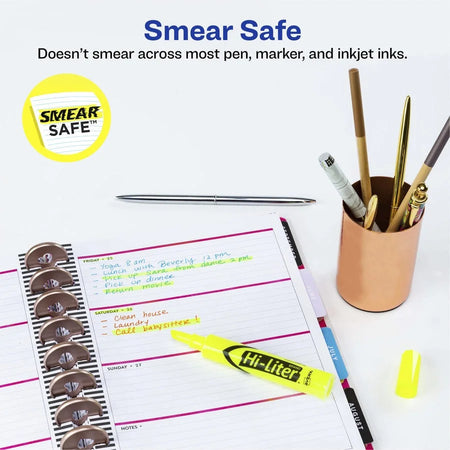 Avery® Desk-Style Fluorescent Yellow Chisel Marker: Washable Ink Water-Based - Highlighters