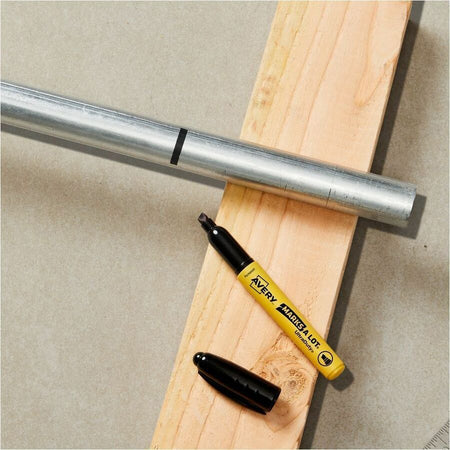 Avery&reg; Marks A Lot UltraDuty Markers - Alternate-Image4