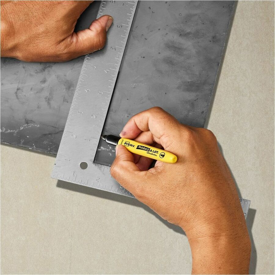 Avery&reg; Marks A Lot UltraDuty Markers - Alternate-Image6