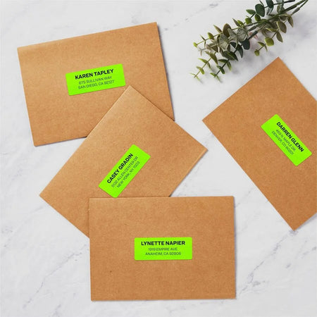 Avery® Neon Green Shipping Labels - Laser - 750 - 25 Sheets - Address