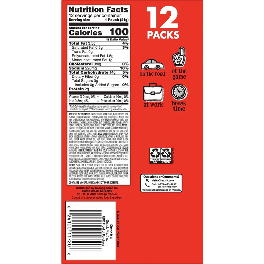 Cheez-It Classic Snack Mix - Left