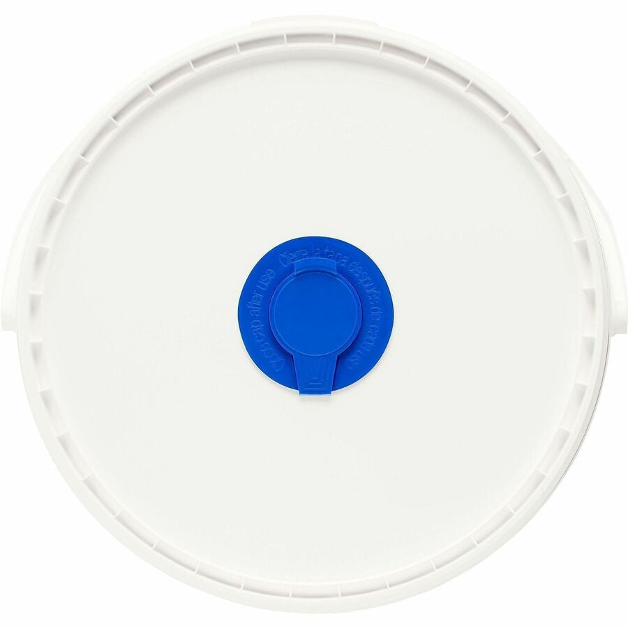 CloroxPro™ Disinfecting Wipes - Alternate-Image15