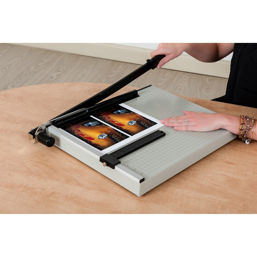 Dahle Vantage 18e Guillotine Paper Trimmer - Left