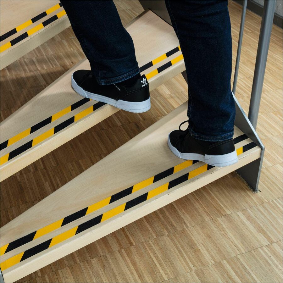 DURABLE Floor Marking Tape DURALINE GRIP 25mm color - Alternate-Image2