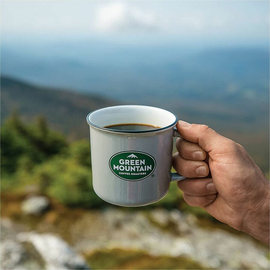 Green Mountain Coffee K-Cup Pod Island Coconut Keurig Single-Serve Pods Light Roast 24 Count