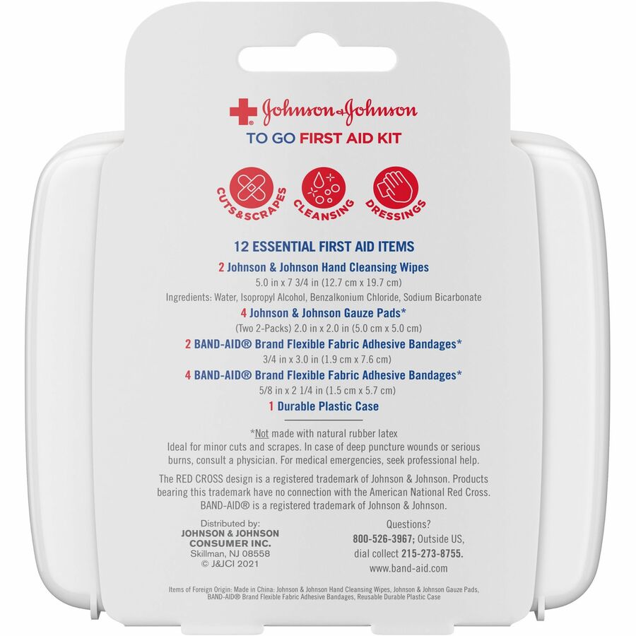 Johnson & Johnson First Aid to Go - Rear