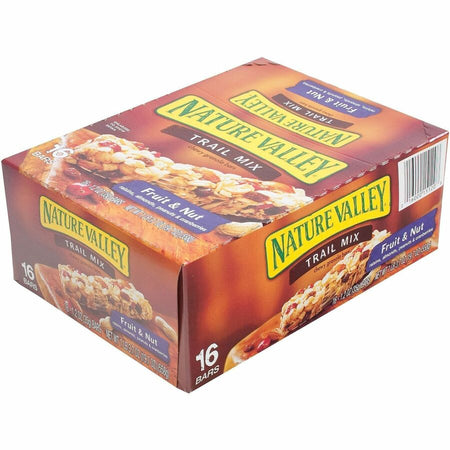 NATURE VALLEY Chewy Trail Mix Bars - Left