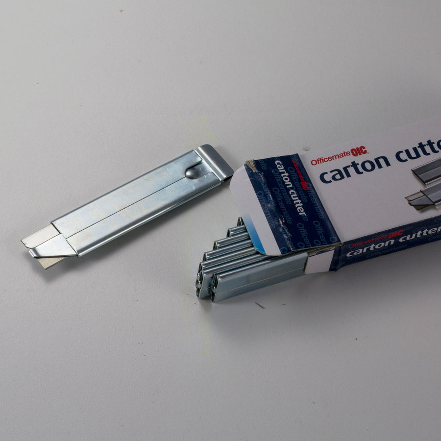 Officemate Single-Sided Razor Blade Carton Cutter - Alternate-Image1