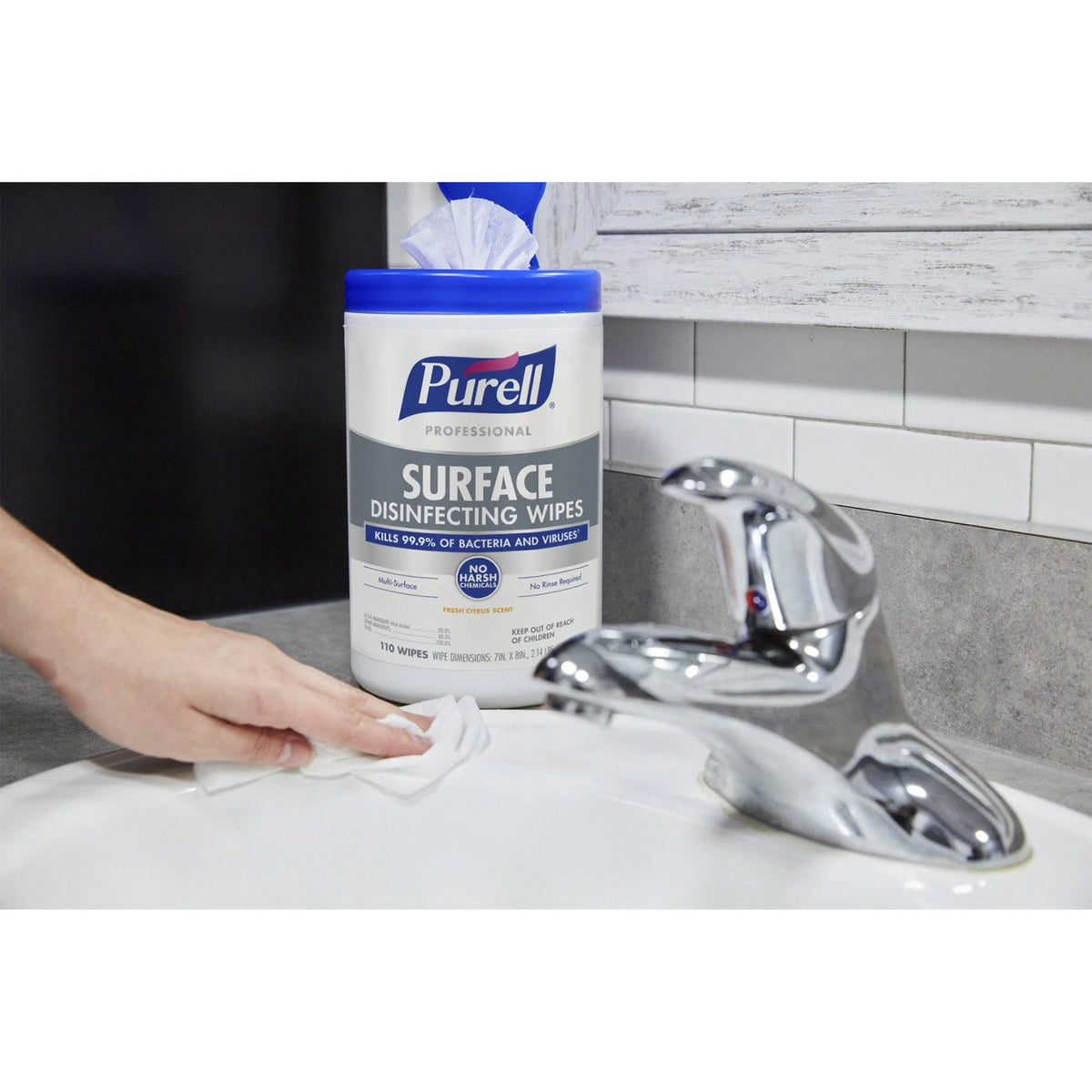 PURELL® Professional Surface Disinfecting Wipes - Ready-To-Use - Fresh Citrus Scent - 8’’ Length x 7’’ Width - 110