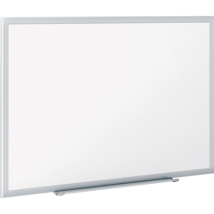 Quartet Classic Magnetic Whiteboard - Right