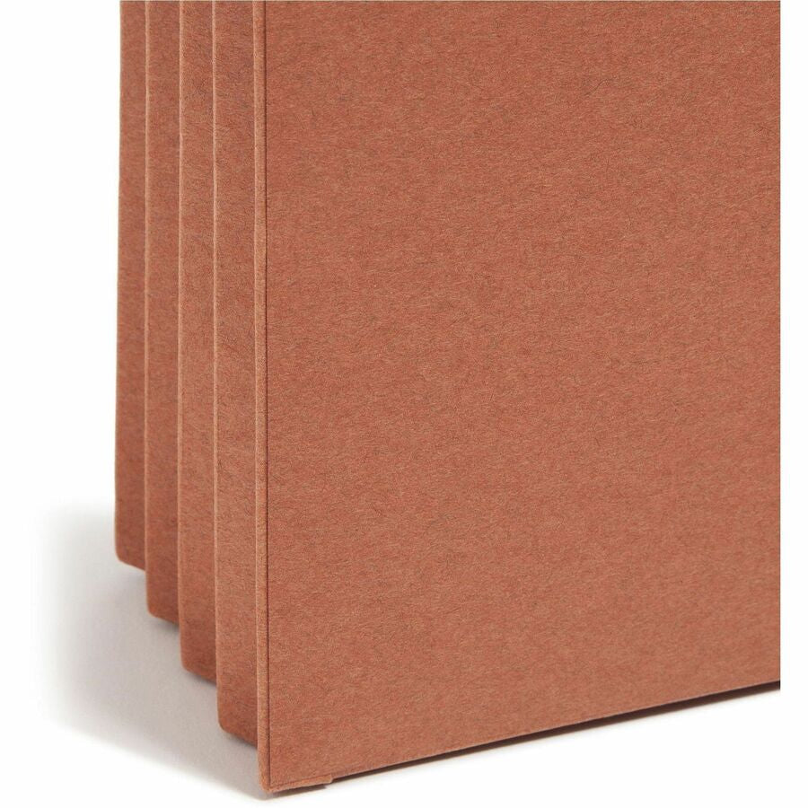 Smead Straight Tab Cut Letter Recycled File Pocket - 8 1/2’’ x 11’’ - 3 Expansion - Top Location - 12.5 pt. - Redrope