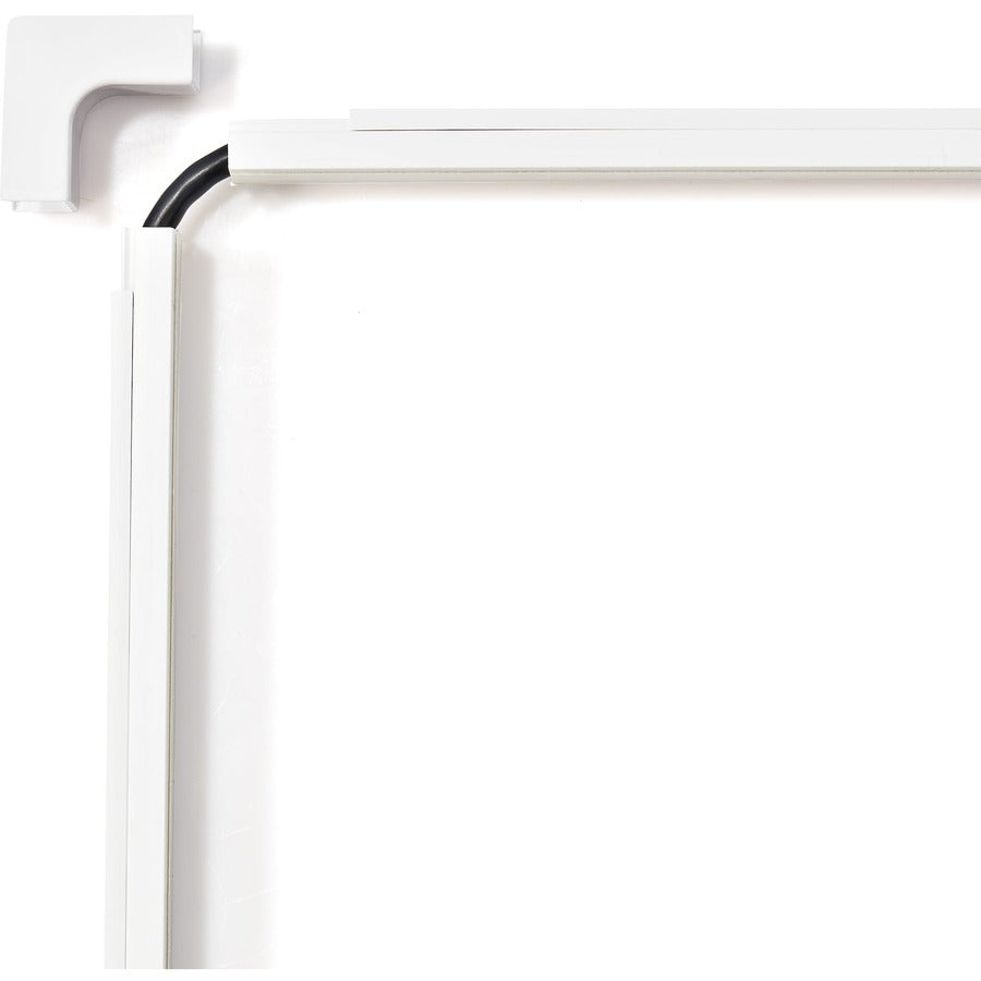 StarTech.com 20 Pack Cable Raceway Inside Corner Connectors for CBMWWD1911 - Alternate-Image2