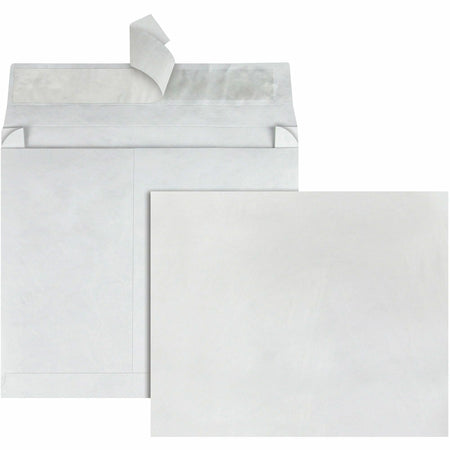 Survivor&reg; 10 x 15 x 2 DuPont Tyvek Expansion Mailers with Self-Seal Closure - 2000