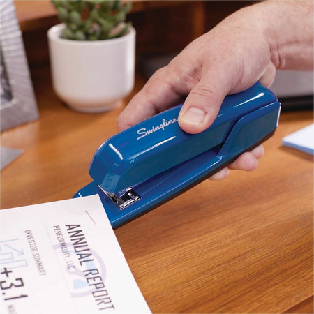 Swingline 747 Business Stapler - Top