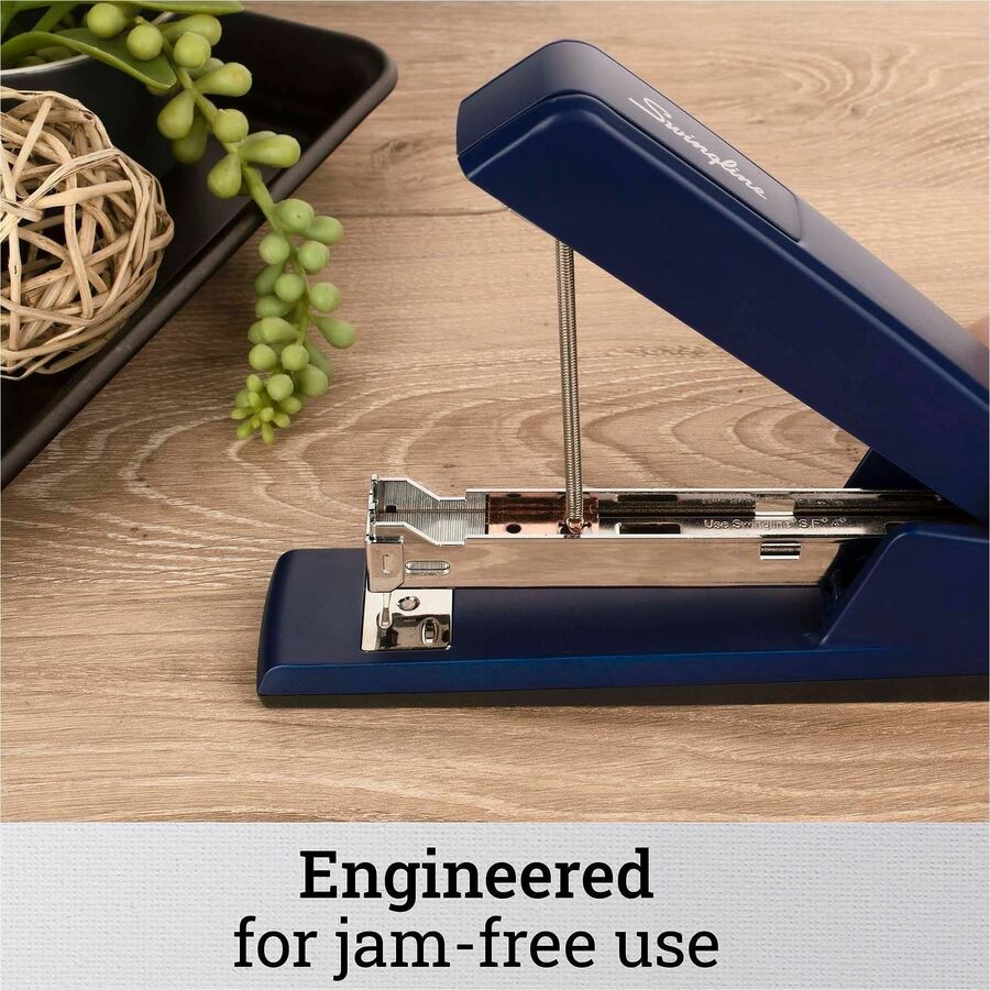 Swingline 747 Classic Stapler - Alternate-Image2