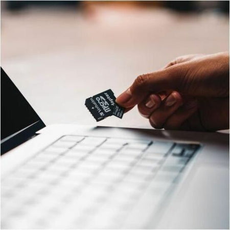 Verbatim Premium 128 GB Class 10/UHS-I microSDXC - 1 Each - TAA Compliant - Alternate-Image2